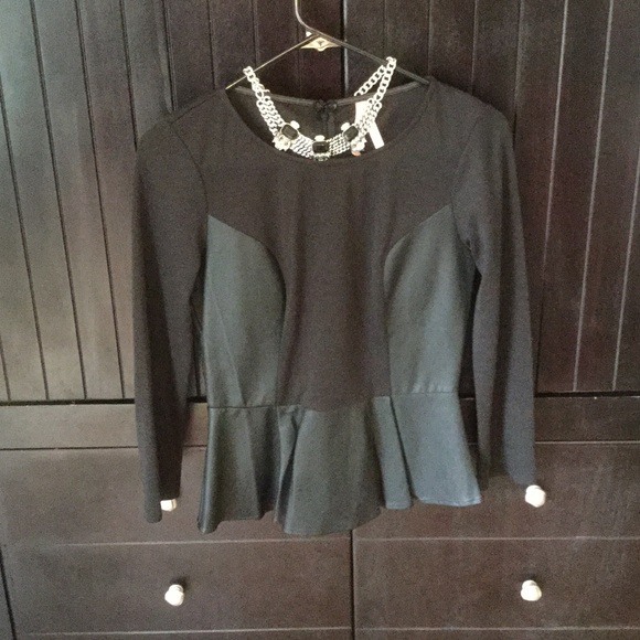 Faux leather peplum top - Picture 2 of 4