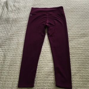 Fabletics capris