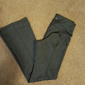 Athletic pants