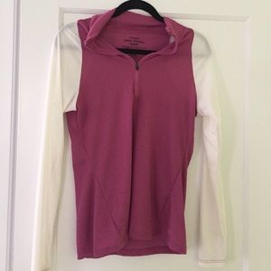 Patagonia Light-weight sweater