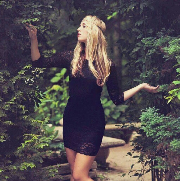 Meet your Posher, Alora - Picture 2 of 4