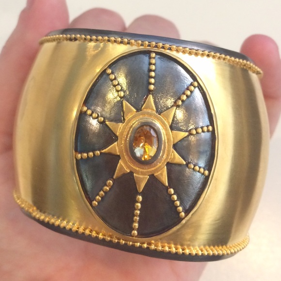 Satya Solstice cuff