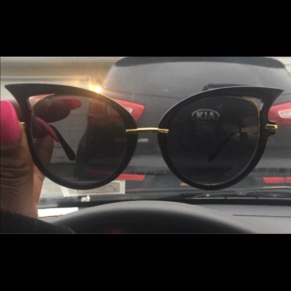 Beautiful Cateye Vintage Sunglasses