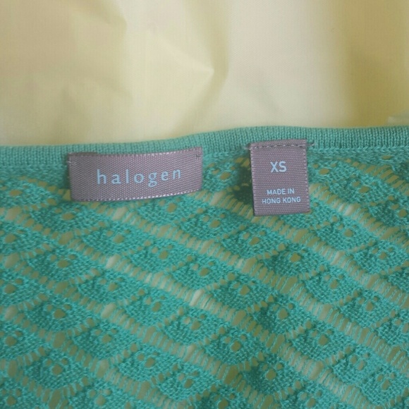 Halogen Crochet Top (green) - Picture 2 of 4