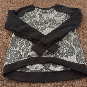Lululemon gray floral sweatshirt