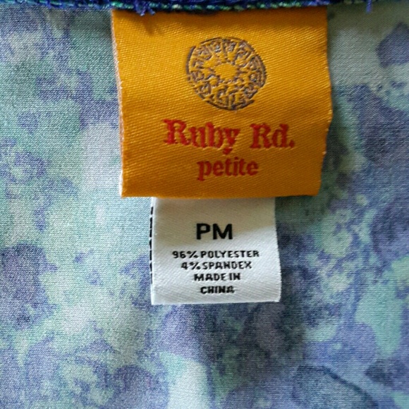 Short sleeve top - Picture 3 of 3