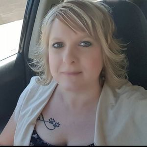 Meet your Posher, Michele