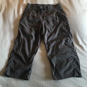 Lululemon studio crop