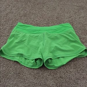Lululemon Groovy Run Shorts