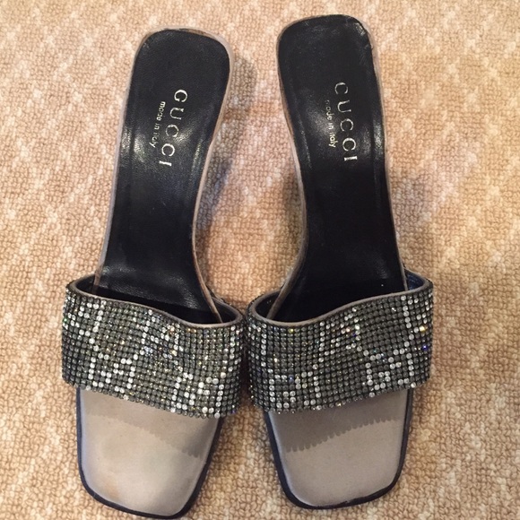 🎉❤️. Auth Gucci Kitten Heels