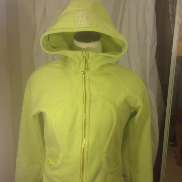 Lululemon lime green scuba hoodie.