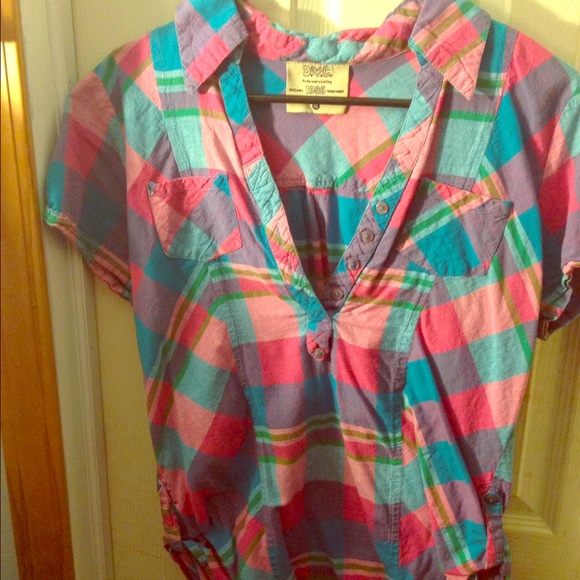 Plaid shirt fun summer colors