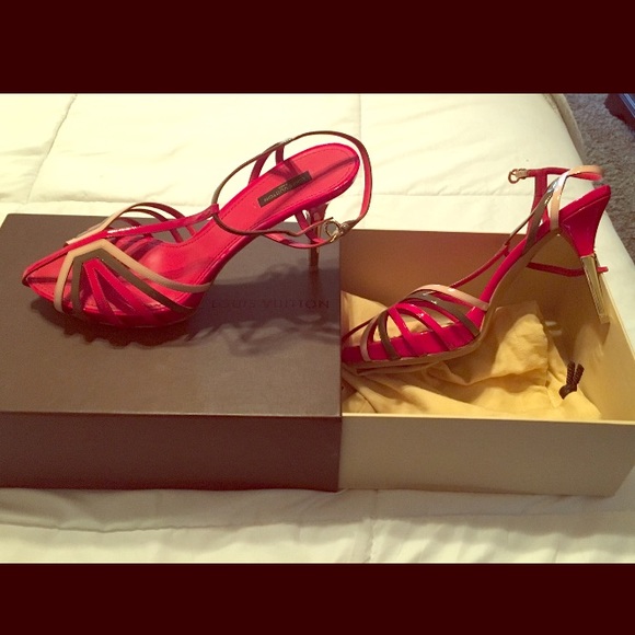 Beautiful red patent leather Louis Vuitton heels
