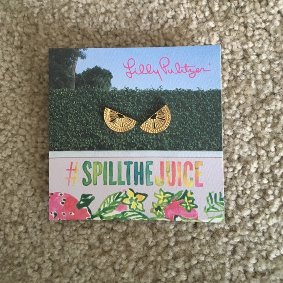 Lilly Pulitzer Jewelry - CUTE LILLY EARRINGS