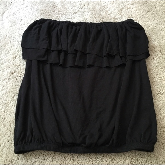 Strapless Back Cut Out Aztec Ruffle Crop Top - Picture 2 of 3