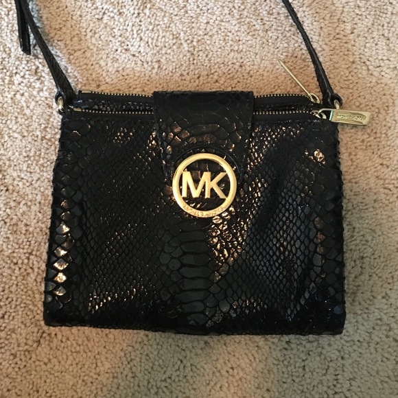 Michael Kors cross body