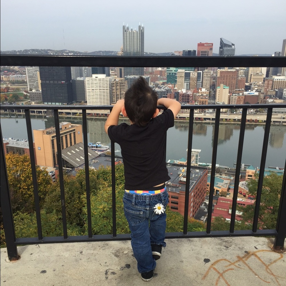 ✨Meet your posher, Lady J✨@AtomicClothing✨