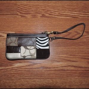 REAL COACH WRISTLET