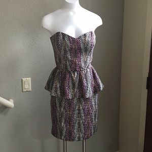 PATTERNED PEPLUM DRESS