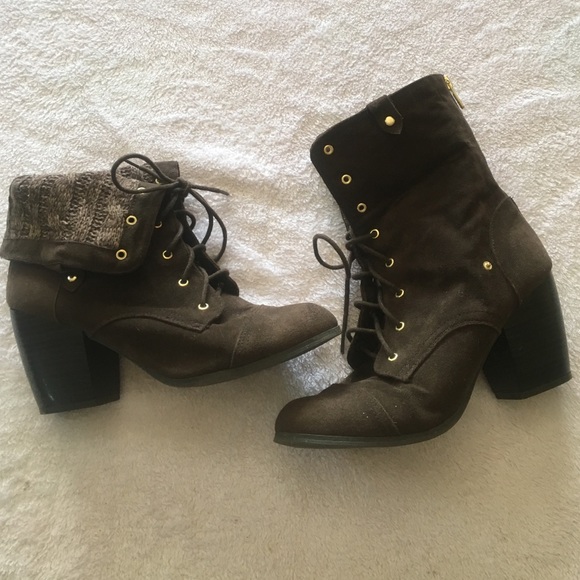 Knit Inside Faux Suede Booties
