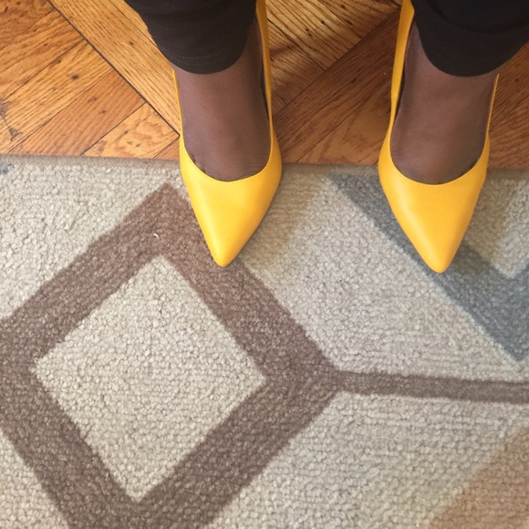 Amber five inch pointed toe pumps