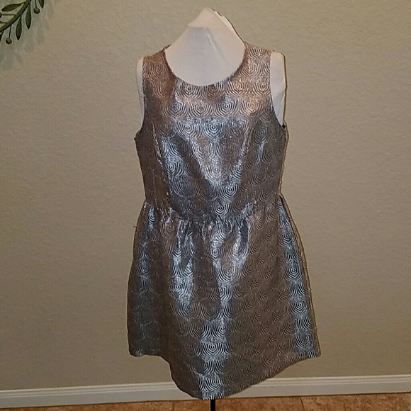 Evening dress - Silver swirl design gather waist