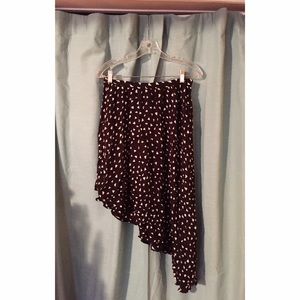 Asymmetrical patterned skirt