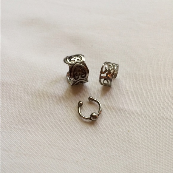 Claire's Ear Cuff Set