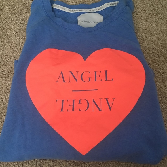 2 crew neck VS sweaters one blue one pink! - Picture 2 of 3