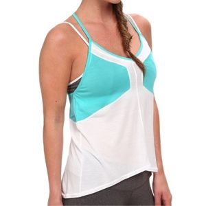 Adorable XS color block tank from alo yoga!