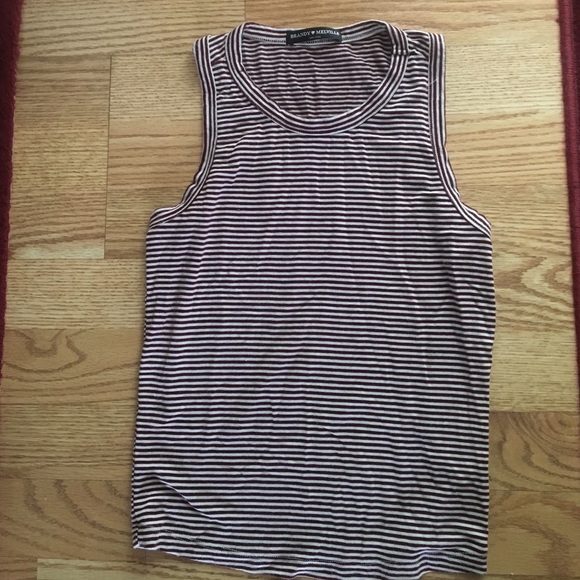 Cranberry brandy crop tank