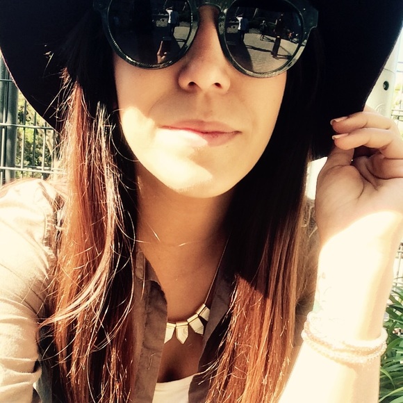 Meet your Posher, Jacklyn