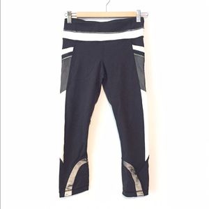 Lululemon running crops