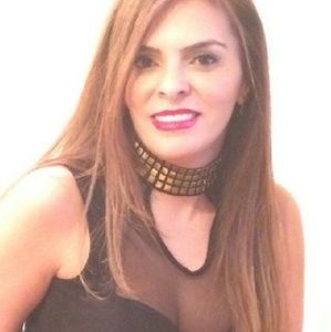 Meet your Posher, Lina