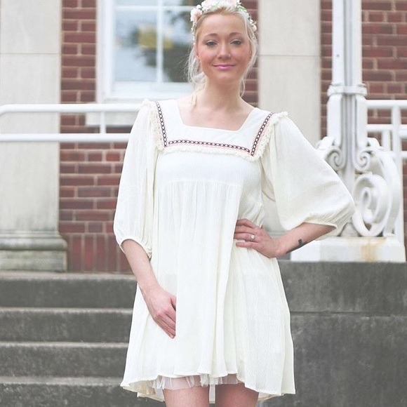 Cream Boho Dress - Picture 4 of 4