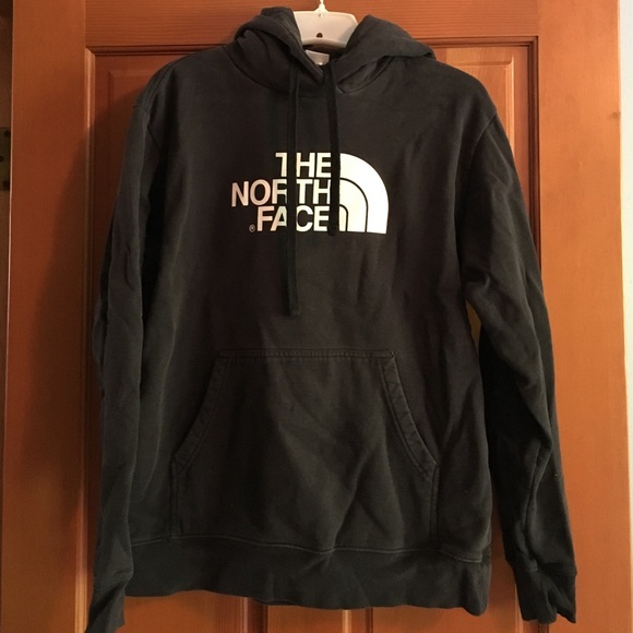 Men's North Face sweatshirt