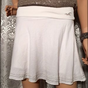 Hollister white summer skirt