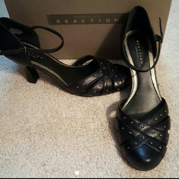 Black studded heels 7.5