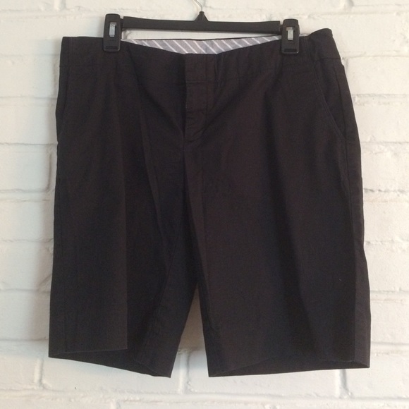 GAP editor style Shorts
