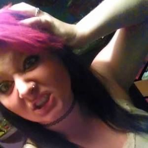 Meet your Posher, Leah