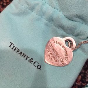 Tiffany & co heart pendant necklace