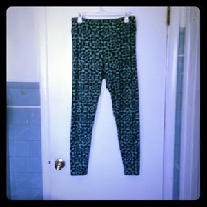 NWOT Mint & Black Lularoe Leggings!