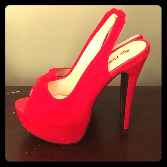 Velvet Slingback Platform Pumps