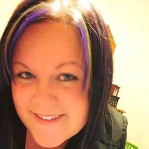 Meet your Posher, Carla