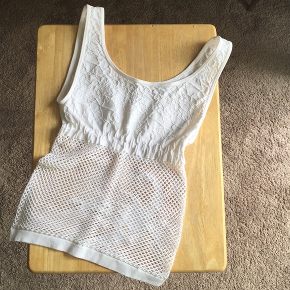 Summery mesh top - Picture 2 of 4