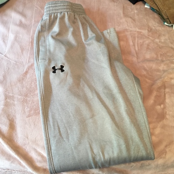Men's large under armour sweatpants