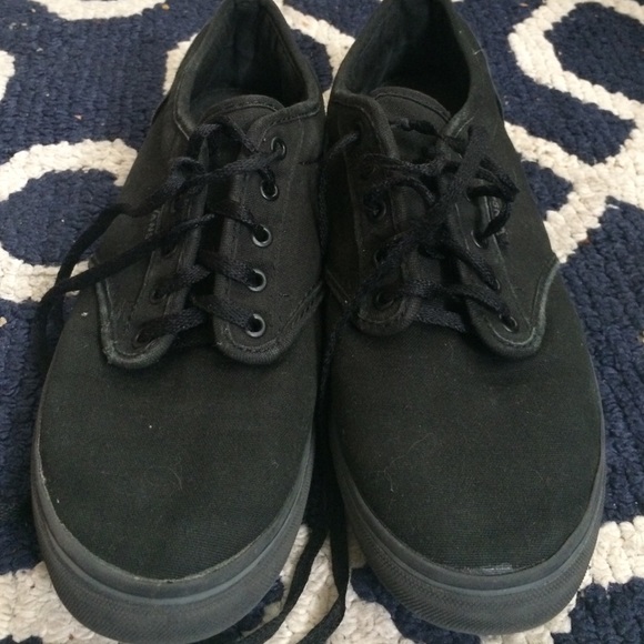 Black vans