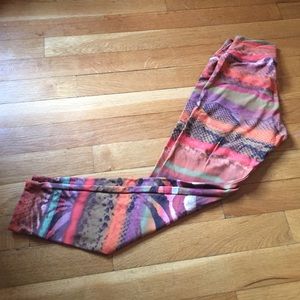 Liquido Patterned Leggings - Small