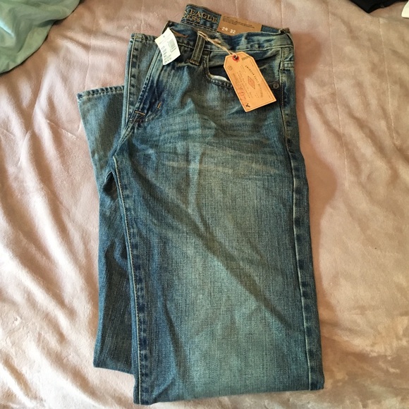 American Eagle men's jeans