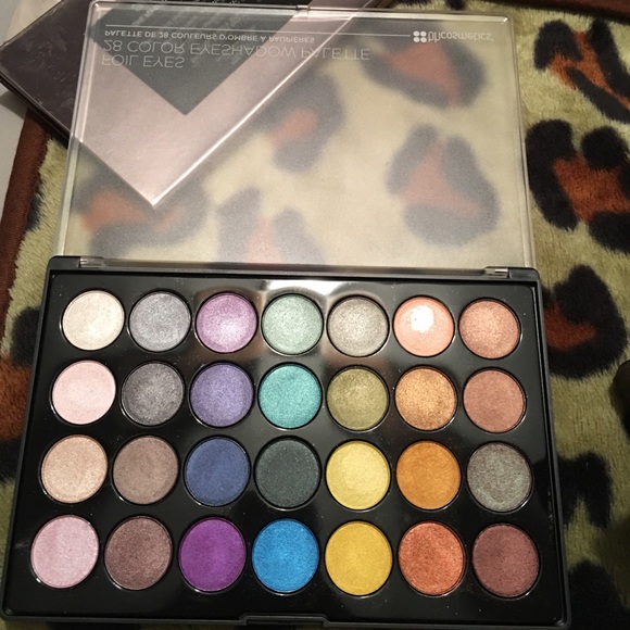 SOLD! 💕 - Picture 2 of 3